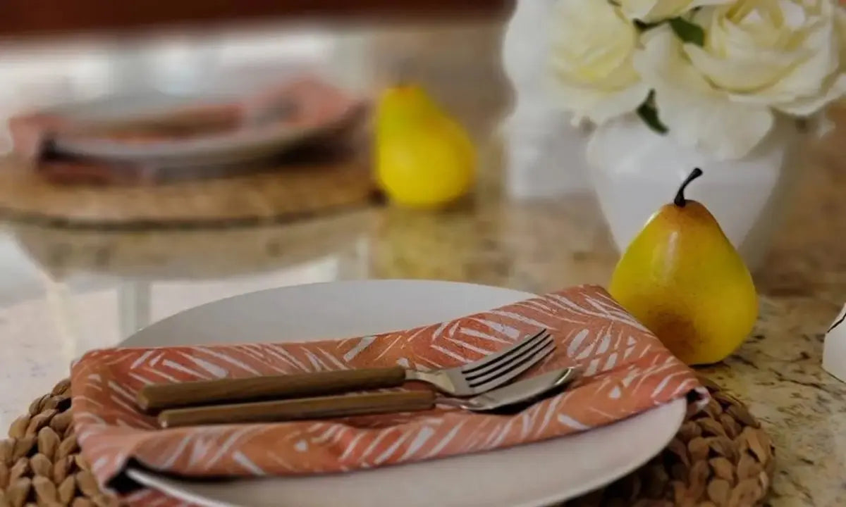 Coastal Dining Room Décor