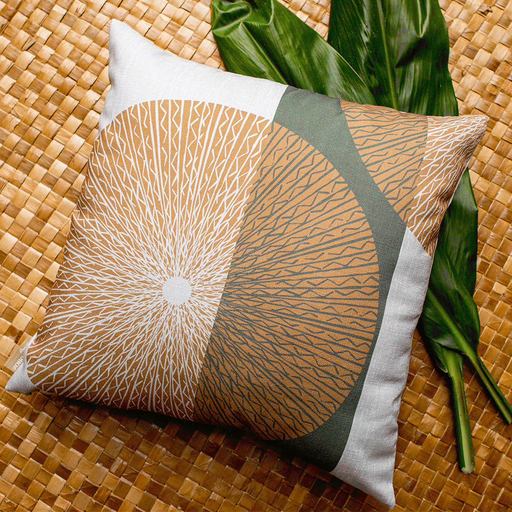 Niho Medallion Square Pillowcase