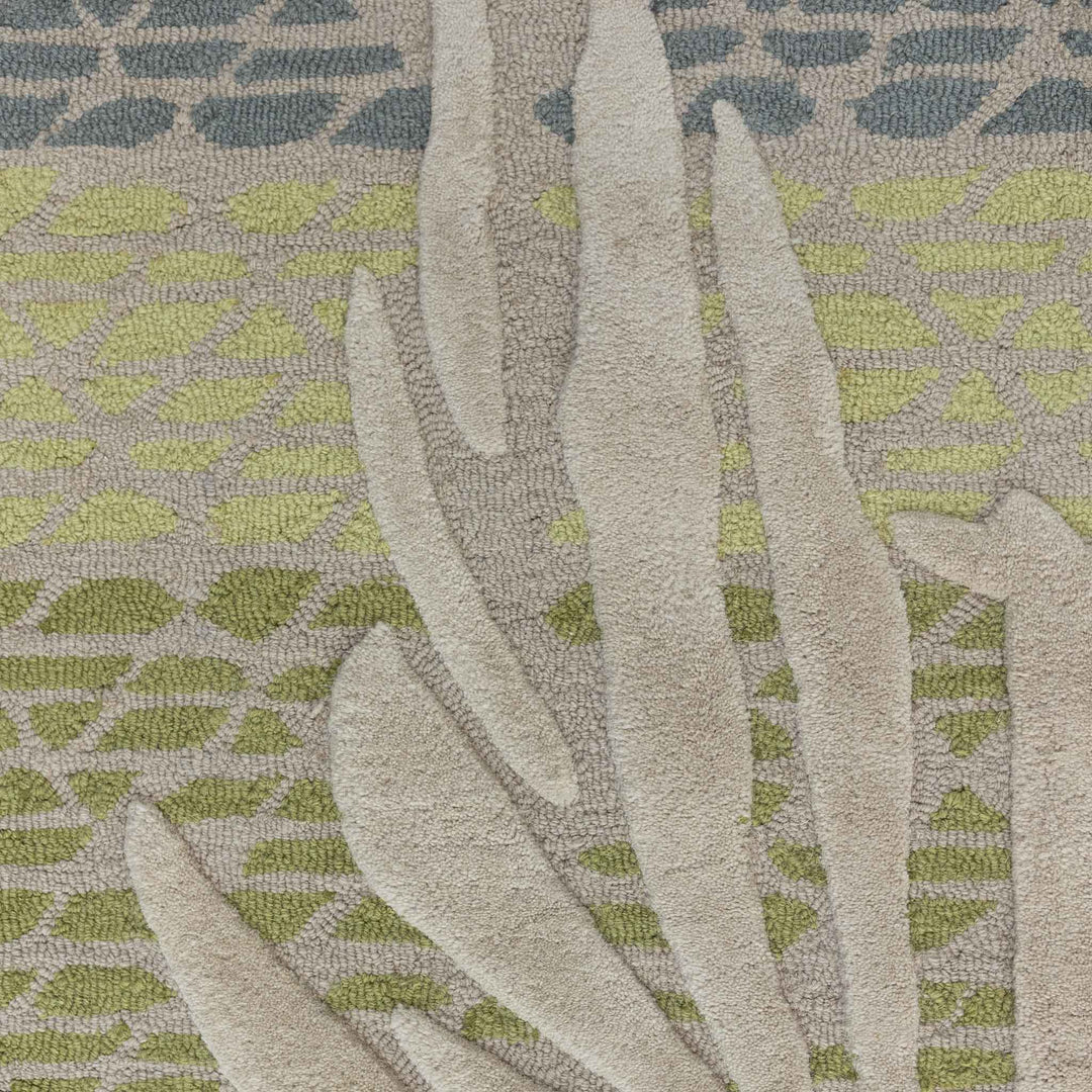 Close Up of the Kanu Hawaiian Print Design on the Hand Tufted Wool Kanu Area Rug