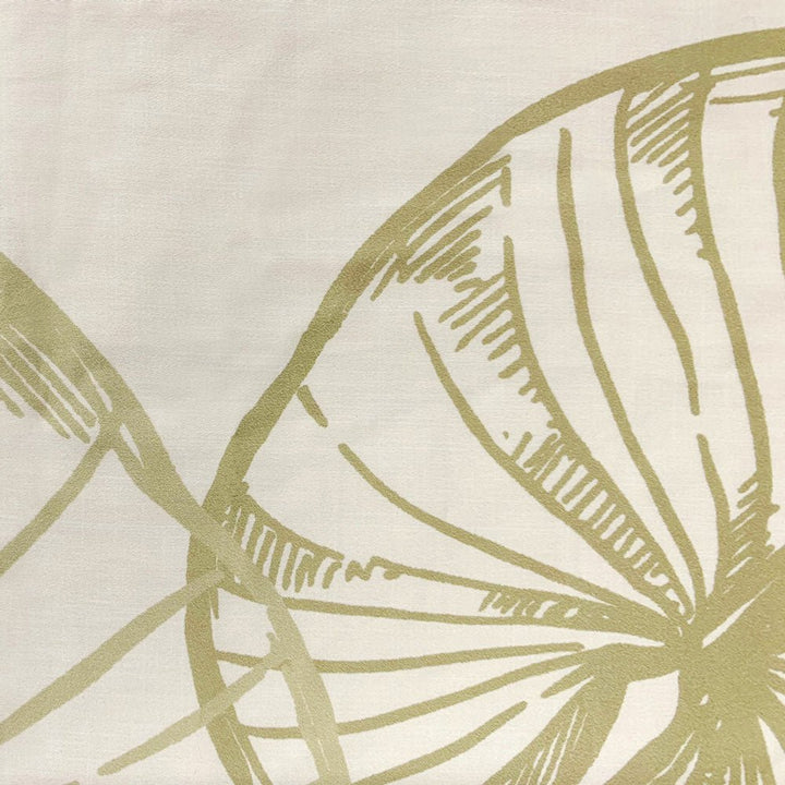 close up of Lau Kalo Euro Sham