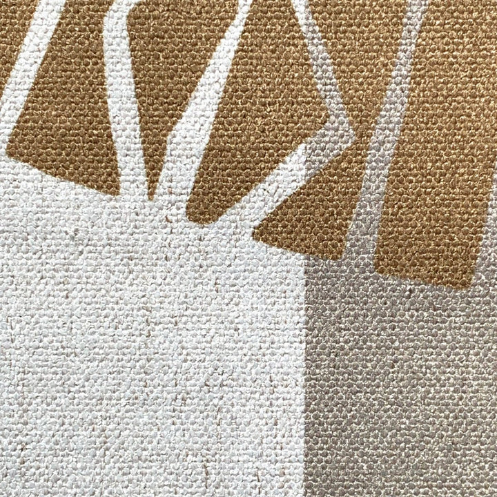 An up close look at the beautiful Gold Niho Medallion table runner.