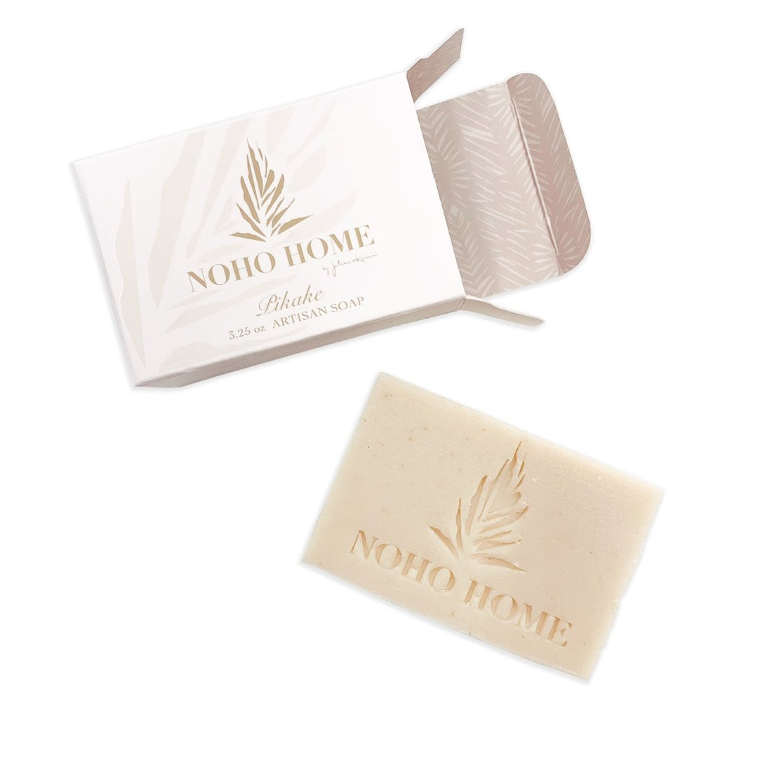 Pīkake Scent Handsoap Next to Open Box