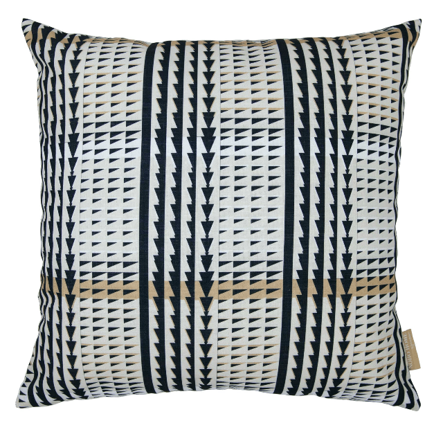 Kū Kanaka Square Pillowcase Hawaii On a White Background